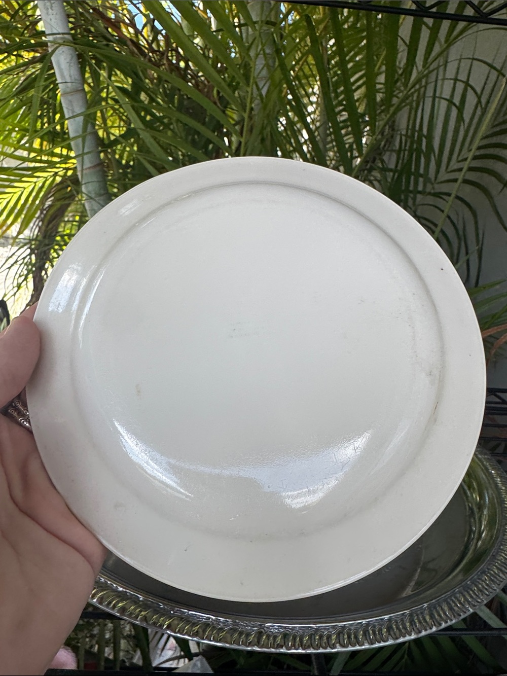 Vintage Corelle EMBROIDERY Dinner and Salad Plate Set of 4 for 2 Blue Pink USA - Picture 2 of 2